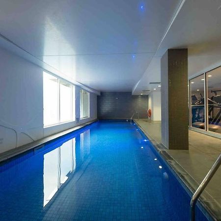 City Apartment, Pool & Carpark アデレード エクステリア 写真