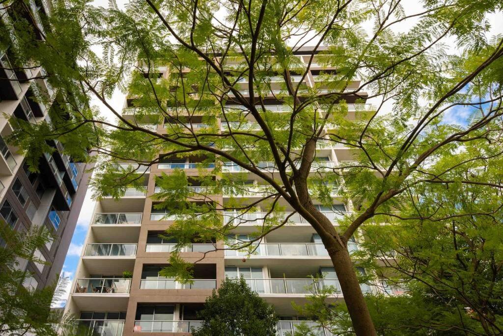 City Apartment, Pool & Carpark アデレード エクステリア 写真